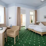 Brockenscheideck Hotel *